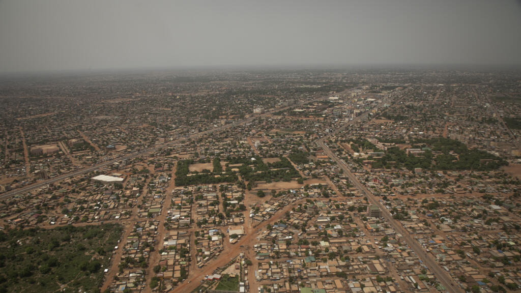 Burkina: une centaine d'ONG et associations dissoutes et interdites d’exercer image principale Burkina: une centaine d'ONG et associations dissoutes et interdites d’exercer image principale