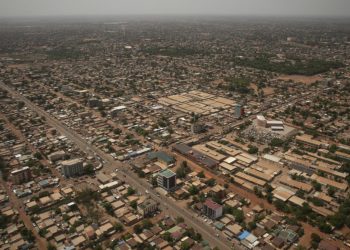 Le Burkina Faso dissout une centaine d'ONG, une «nouvelle atteinte à la liberté d'association et d'expression» image principa