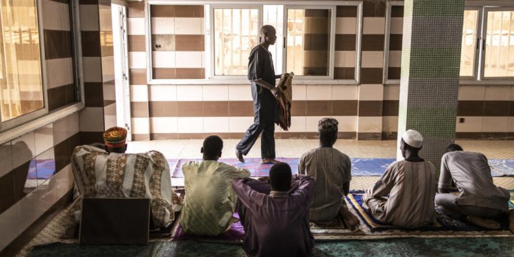 Burkina Faso: un nouveau cadre légal sur les libertés religieuses image principale