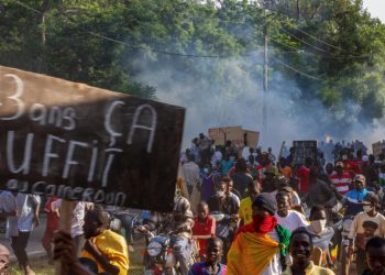 Cameroun: les détenus de la crise post-électorale abandonnés à leur sort, dit l’un de leurs avocats image principale