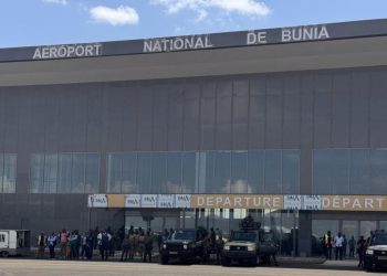 Ebola en RDC: la suspension des vols à l'aéroport de Bunia met à mal le secteur aérien local image principale