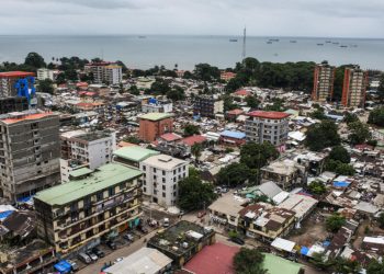 Guinée: l'ancien gouverneur de la Banque centrale condamné en appel pour détournement de fonds image principale