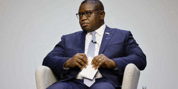 Julius Maada Bio à Nouakchott pour renforcer la collaboration entre la Mauritanie et le Sierra Leone image principale
