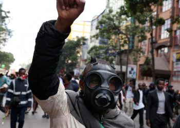 Kenya: six manifestants retrouvés «abandonnés» dans les rues de Nairobi, tous disent avoir subi des violences image principal