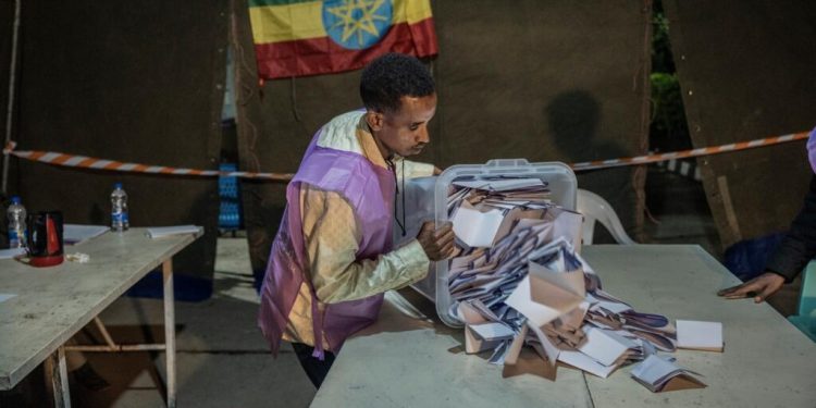 Législatives en Éthiopie: le parti du Premier ministre sortant Abiy Ahmed remporte 90% des sièges à l'Assemblée image pr