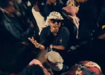 Madagascar: une jeune star retire à contrecœur une de ses chansons jugée offensante par des musulmans image principale