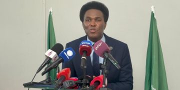 Mozambique: élu la tête de son parti, l’opposant numéro un affiche ses ambitions malgré la répression image principale