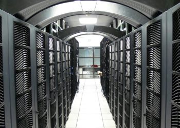 RDC: après Kinshasa, Lubumbashi se dote d'un «data center», le super calculateur Lofoy image principale