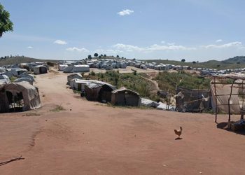 RDC: visite du site de déplacés de Katanika 2, seul bénéficiaire de l’aide humanitaire image principale