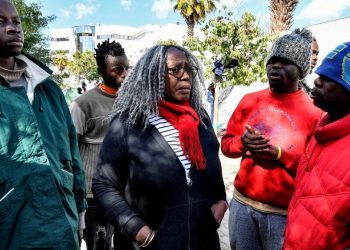 Tunisie: la justice confirme la peine de huit ans de prison pour la militante anti-raciste Saadia Mosbah image principale