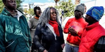 Tunisie: la justice confirme la peine de huit ans de prison pour la militante anti-raciste Saadia Mosbah image principale