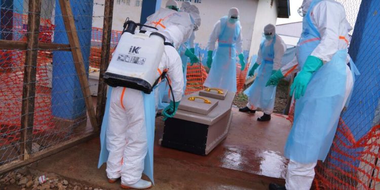 À la Une: l’épidémie d’Ebola dépasse les 1000 morts en RDC et en Ouganda image principale