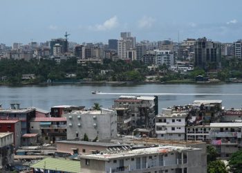 À Yamoussoukro, le boom de l’immobilier ravit les investisseurs, inquiète les agriculteurs image principale