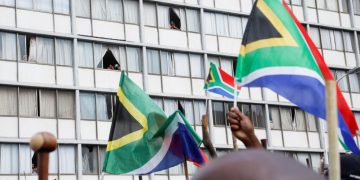 Accusée de xénophobie, l’Afrique du Sud propose un dialogue continental sur les migrations image principale