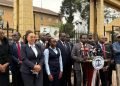 Au Kenya, des avocats manifestent contre «une justice corrompue qui refuse de se réformer» image principale