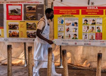 Ebola: l'Ouganda déclare la fin de l'épidémie dans son pays image principale