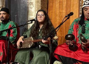 Festival d'Essaouria: Fatima Zahra Jbali, la nouvelle étoile de la musique gnaoua image principale