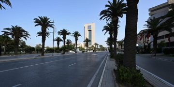 «Je m’adapte vu que ça coupe toutes les deux heures»: en Tunisie, les délestages épuisent les habitants en pleine canicule im