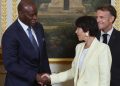 La France et le Gabon parviennent à un premier protocole d'accord sur le manganèse image principale