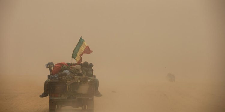 Mali: des localités dans le nord et une prison dans le sud visées par des attaques image principale