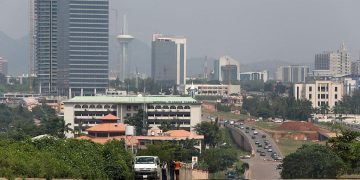 Nigeria: Abuja secouée par le scandale d'un vrai-faux «Conseil présidentiel de promotion des investissement étrangers» i