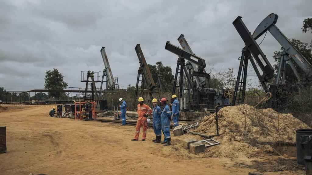 RDC: l'ONG Human Rights Watch accuse l'entreprise Perenco de pollution au Kongo-Central image principale RDC: l'ONG Human Rights Watch accuse l'entreprise Perenco de pollution au Kongo-Central image principale