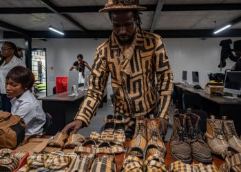 Congolais de Paris: les sapeurs de la diaspora congolaise [1/5] image principale