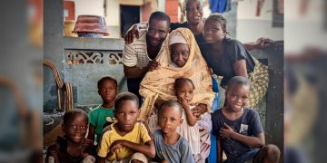 Côte d’Ivoire: le recours aux assistants de vie auprès des personnes âgées se développe image principale
