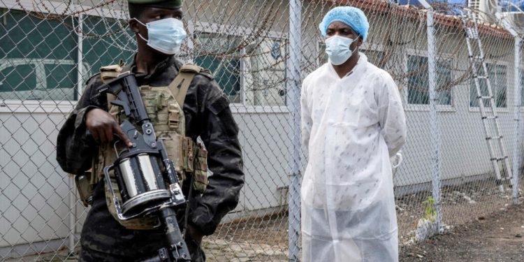Ebola en RDC: lourd bilan après cent jours d'une épidémie toujours pas maîtrisée image principale