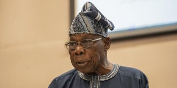 Éthiopie: l'envoyé spécial de l'UA pour la Corne de l'Afrique, Olusegun Obasanjo, s'est de nouveau rendu au Tigré image princ