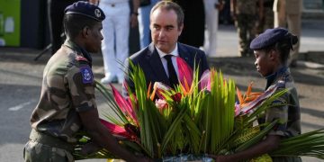 La France veut conditionner l'aide au développement pour sept pays africains à la lutte contre l'immigration à Mayo