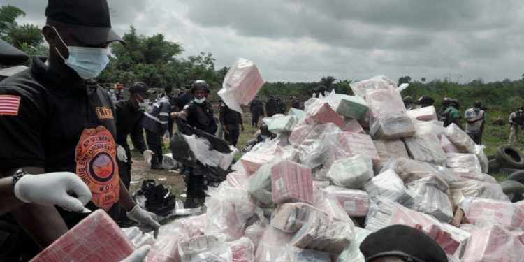 Liberia: série de limogeage après des saisies records de cocaïne image principale