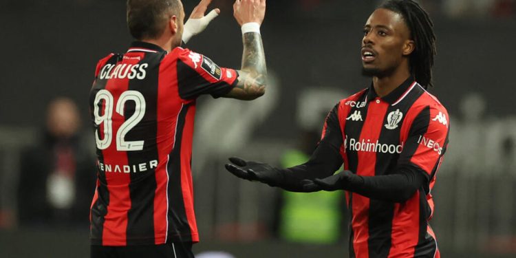 Ligue 1: à Nice, l’Ivoirien Wahi revient en héros, le Nigérian Moffi exfiltré à Hambourg image principale