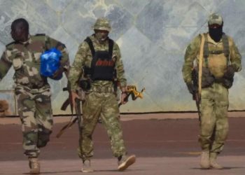 Mali: libération de deux ex-paramilitaires du groupe Wagner détenus par des jihadistes et des rebelles touaregs image princip