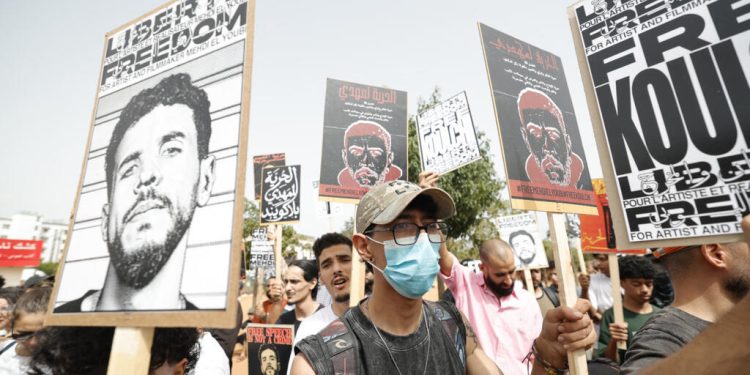 Maroc: le rappeur Mehdi Black Wind remis en liberté provisoire image principale