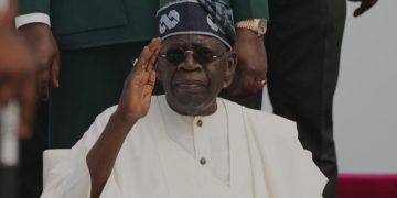 Nigeria: le président Tinubu ordonne une opération de sauvetage après les attaques dans l'État du Niger image principale