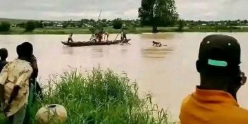Nigeria: plus de 50 morts dans le naufrage d'un bateau au nord-ouest du pays image principale