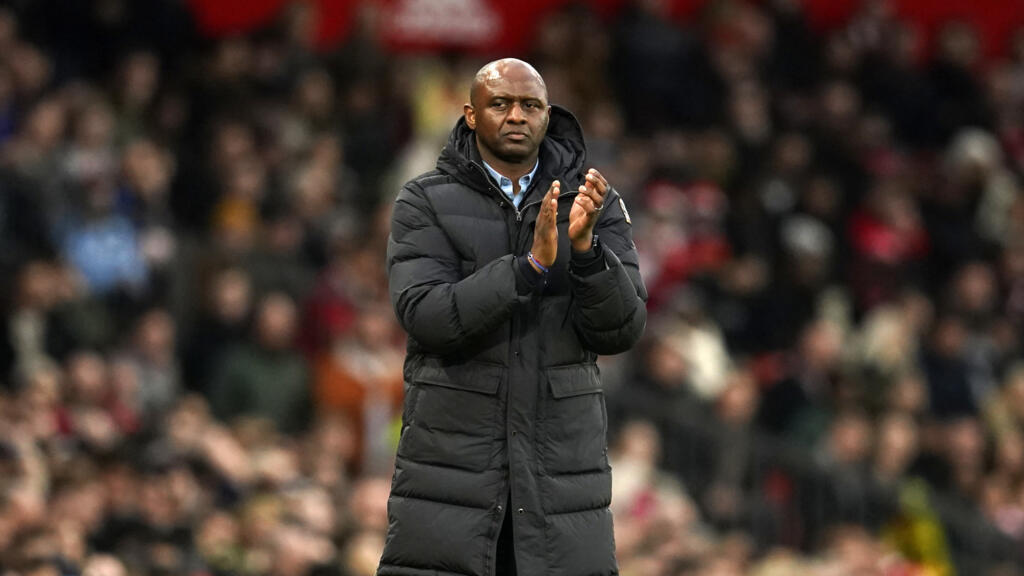 Patrick Vieira nommé sélectionneur du Sénégal, un pari ambitieux pour les Lions image principale Patrick Vieira nommé sélectionneur du Sénégal, un pari ambitieux pour les Lions image principale