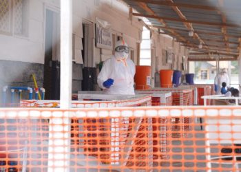 Épidémie d'Ebola dans l'est de la RDC: «Depuis deux semaines, on voit des signes de ralentissement» image principal
