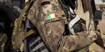 Mali: Alpha Yaya Sangaré, colonel déjà radié de l'armée, est condamné à 20 ans de prison image principale