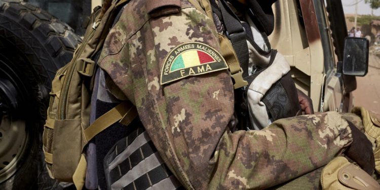 Mali: Alpha Yaya Sangaré, colonel déjà radié de l'armée, est condamné à 20 ans de prison image principale