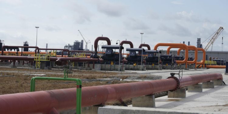 Nigeria: au moins 37 morts lors d'un vol de pétrole sur un oléoduc image principale